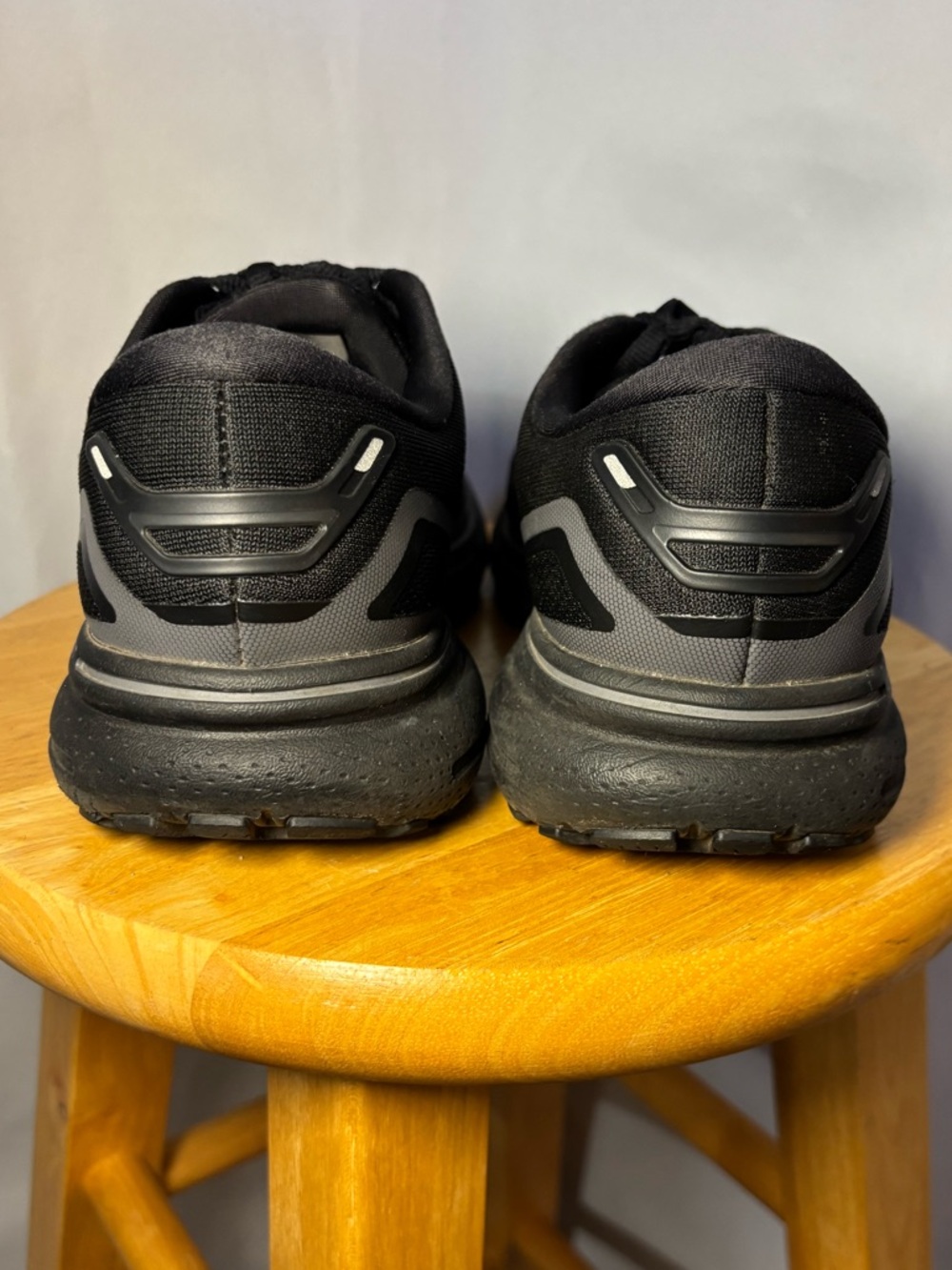 Brooks Ghost 15 Black Running Shoes Women’s Size 8 Athletic Sneaker - Picture 7 of 8
